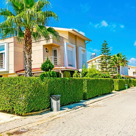 Paradise Town Premium Villa